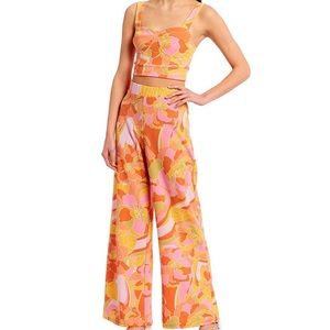 Groovy Floral Top And High Waister Bottom Set In Medium